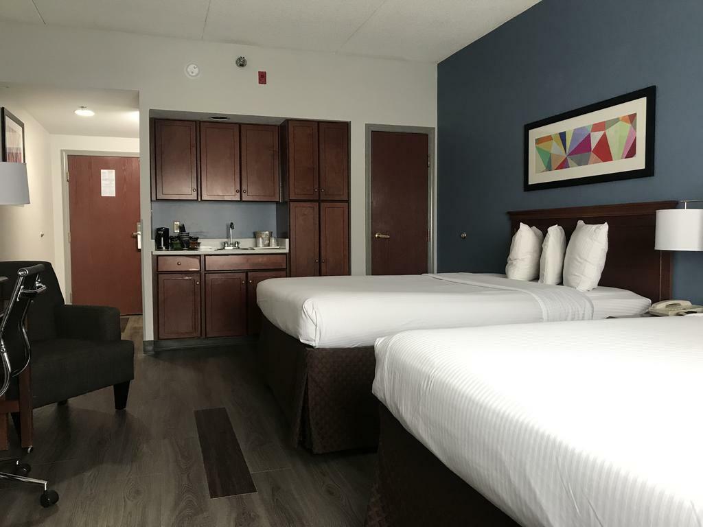 Hotel Western Airport Expo 3*