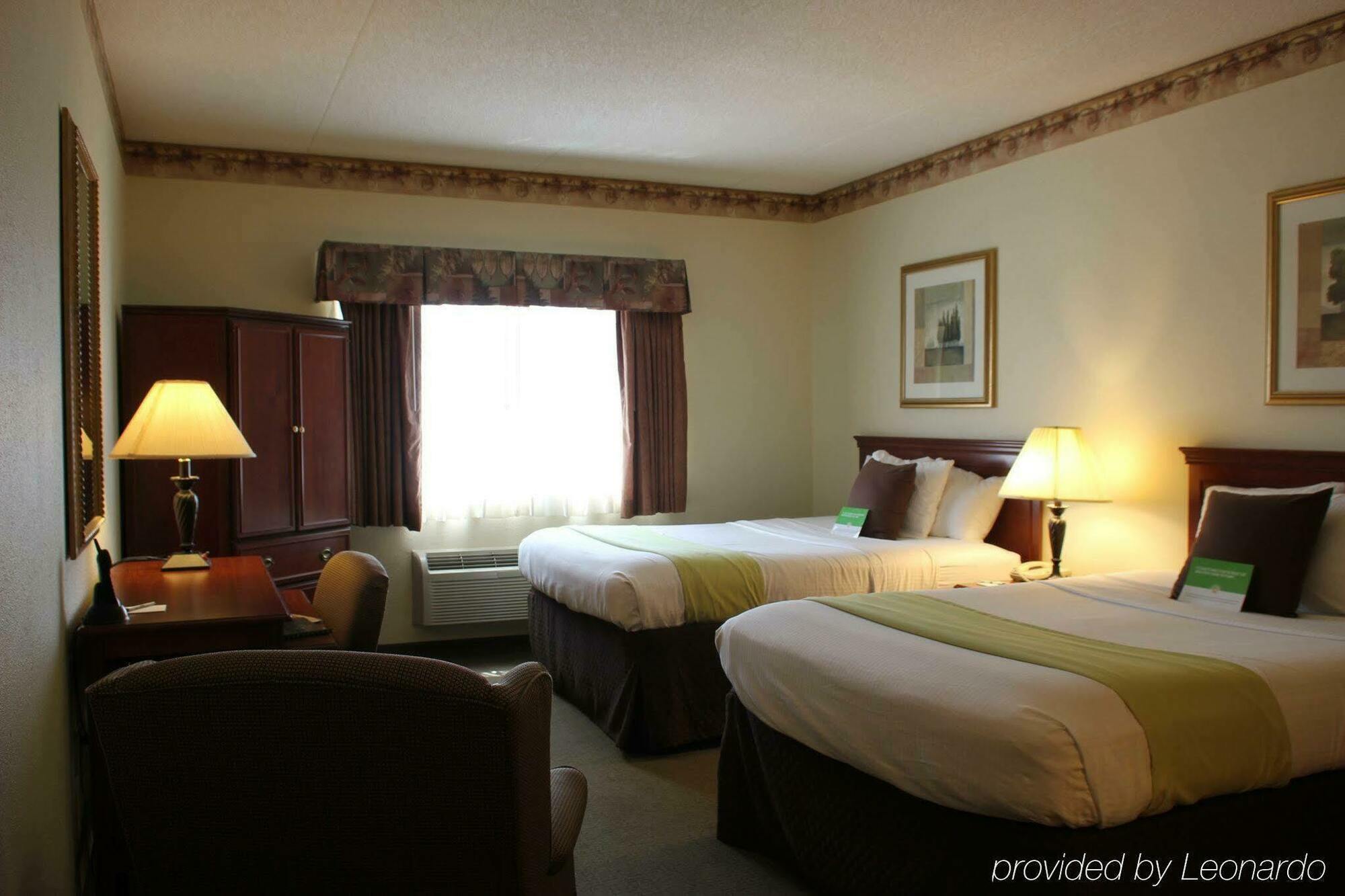 Western Airport Expo Hotel Louisville