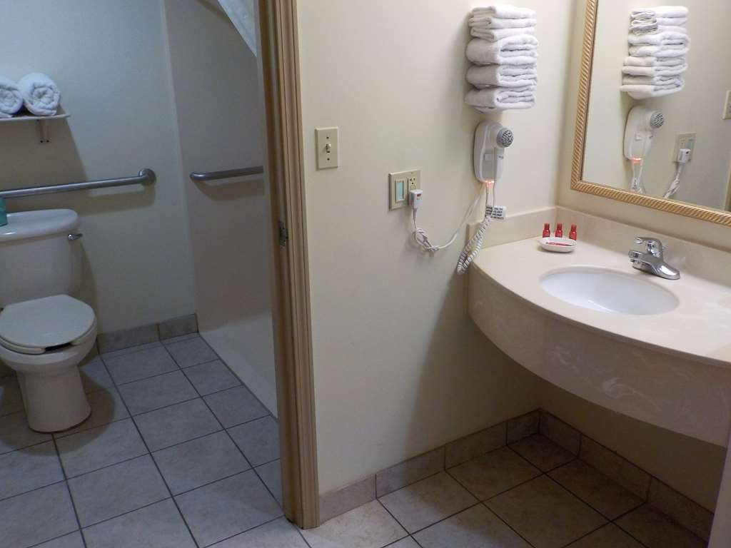 Western Airport Expo Hotel 3*
