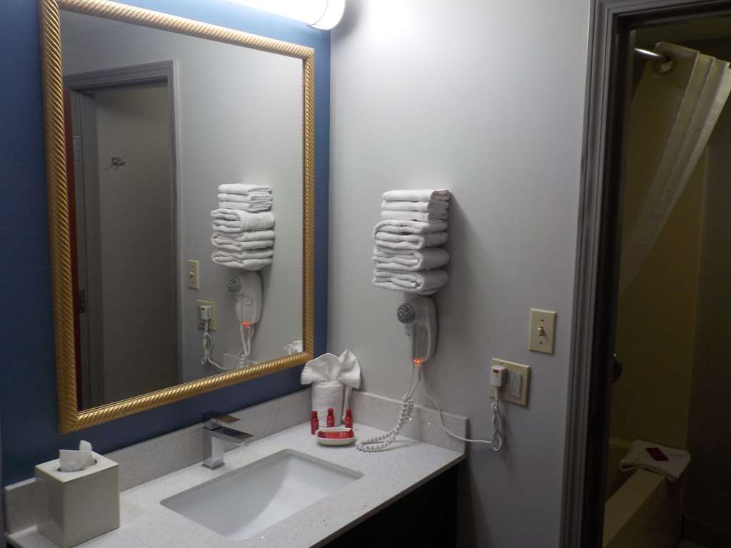 Hotel Western Airport Expo
